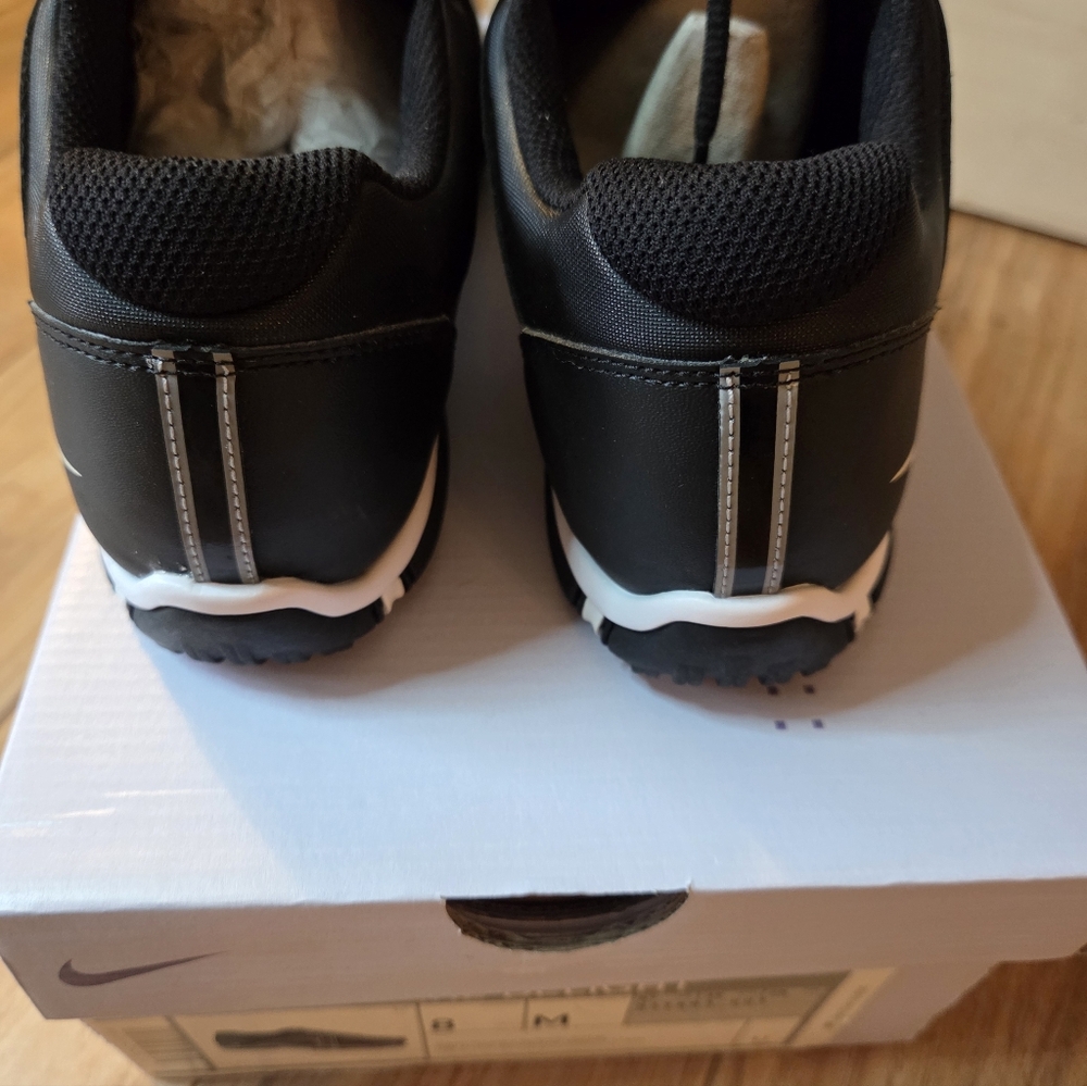 Nike Delight Womens Golf Shoes Size 8 Brand New in Box - Picture 4 of 7